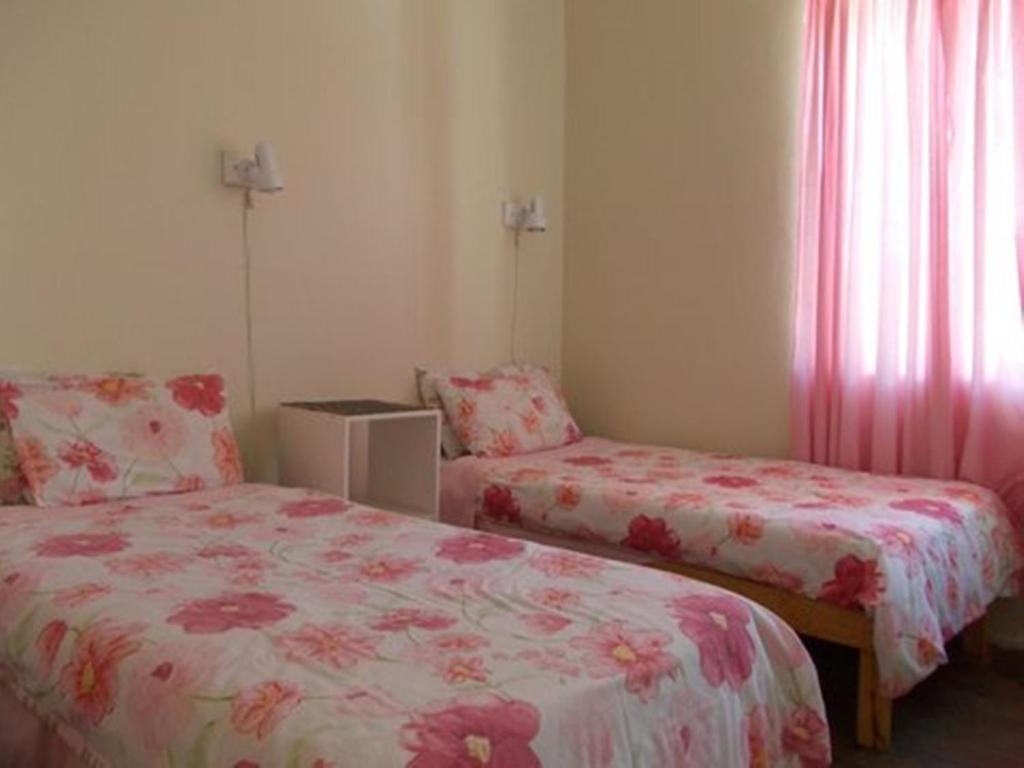Franschhoek Travellers Lodge Εξωτερικό φωτογραφία